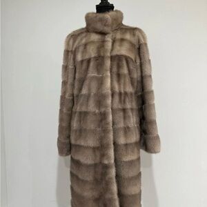 Elegant Brown Fur Coat